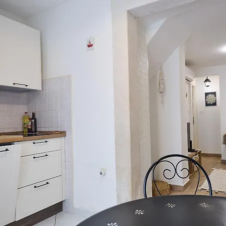 Cvita's Charming Place Appartement Split