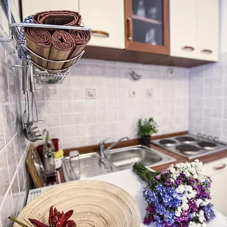 Cvita's Charming Place Apartment *