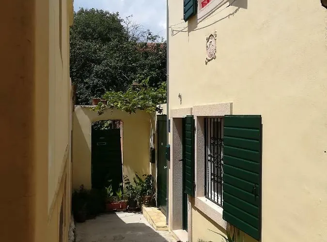 Cvita's Charming Place